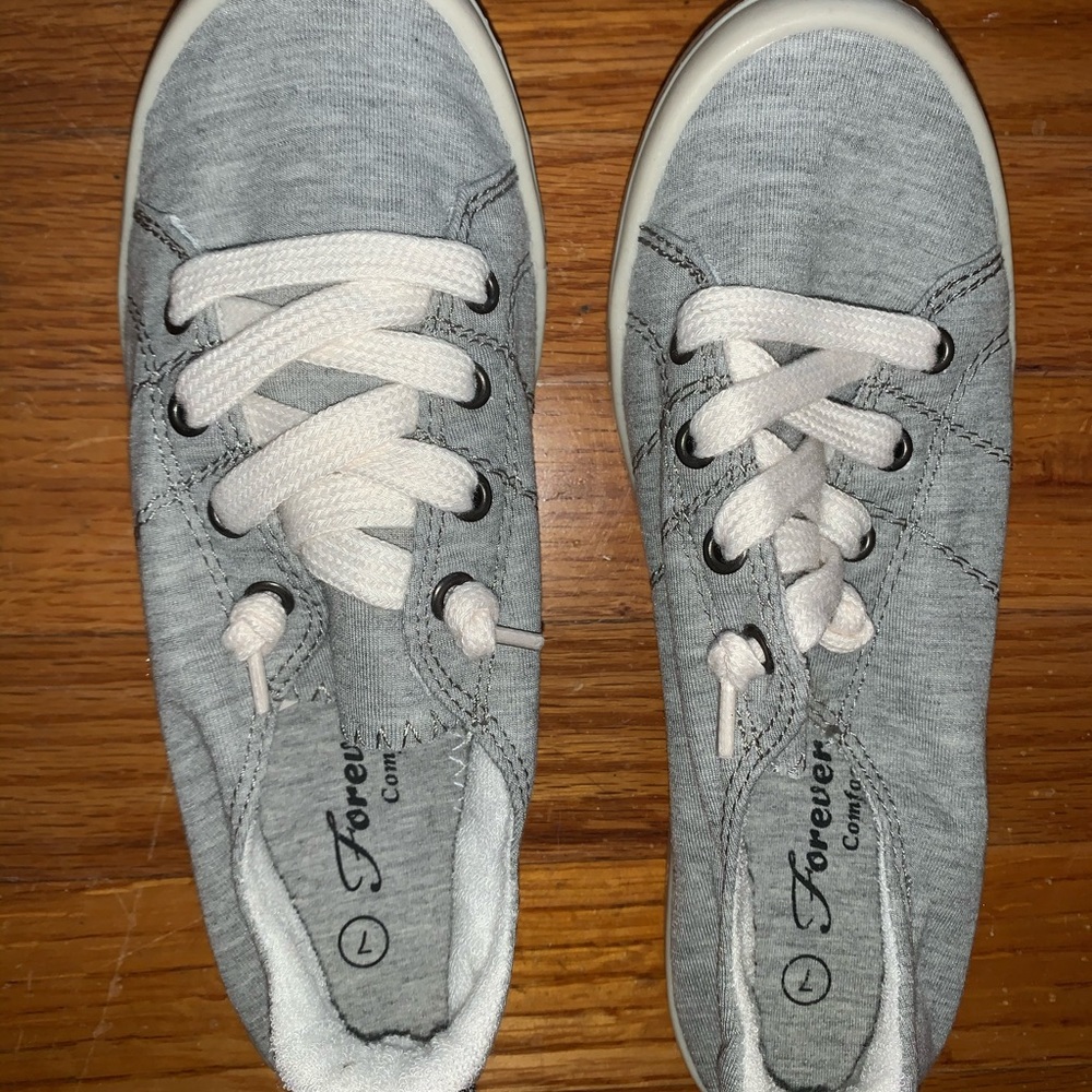 Comfort shoes